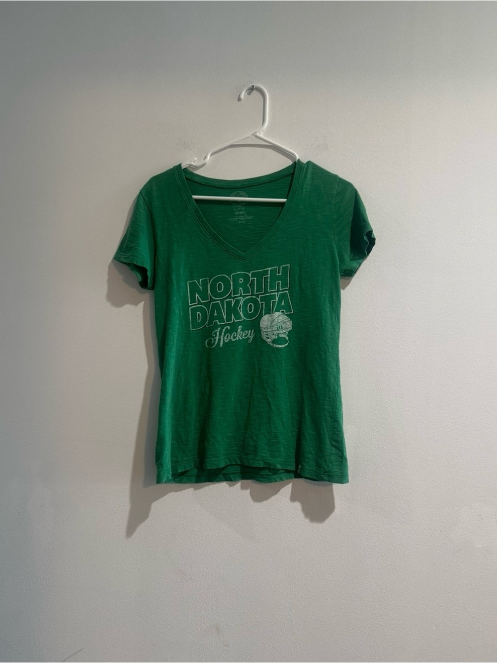 47 Brand North Dakota Hockey Green Tee